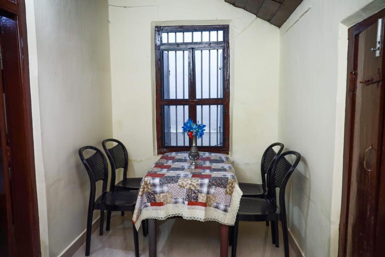 Bobbys Corner Apartment Alappuzha Екстериор снимка